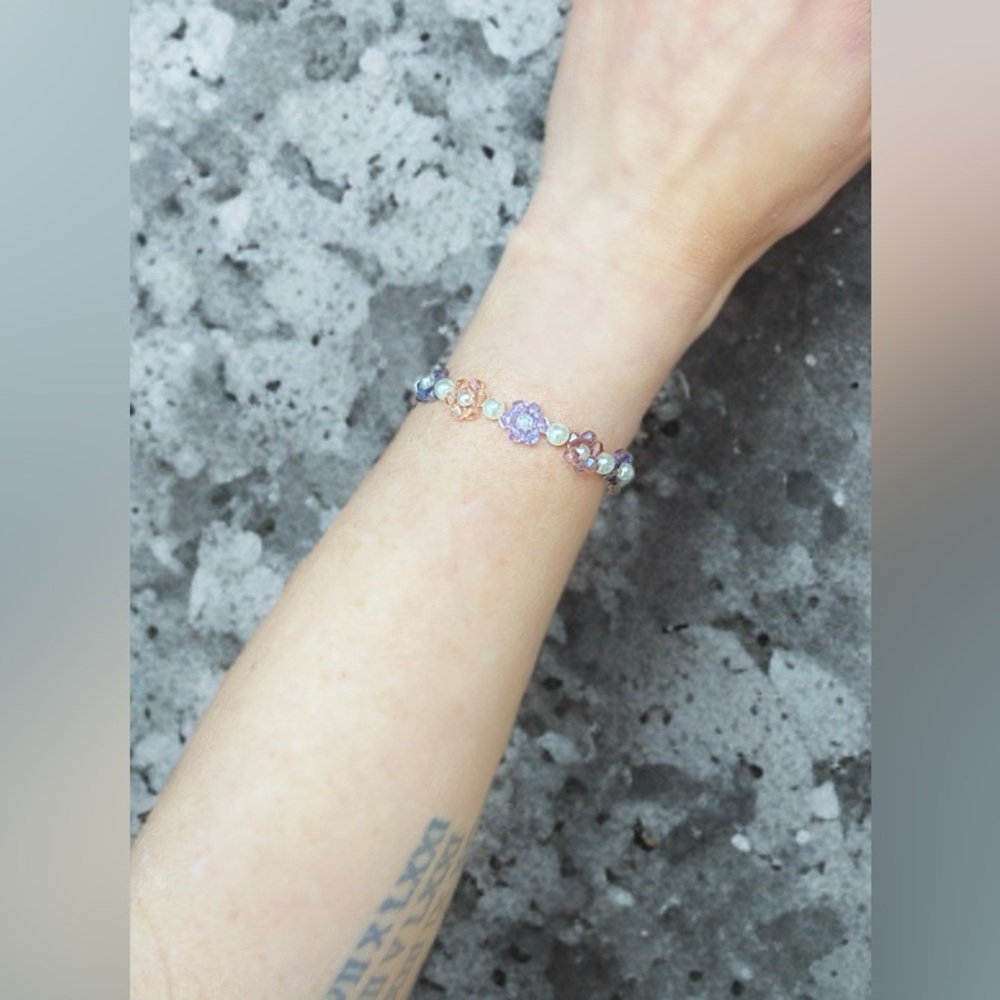 Handmade 3 Tone Purple Flower Bracelet